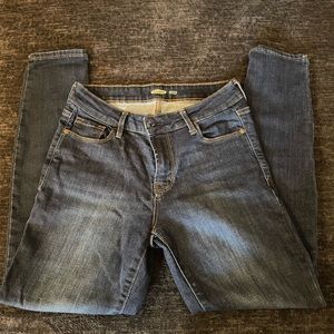 Old navy jeans size 8